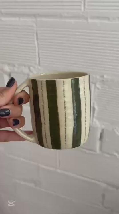 Taza rayas verdes